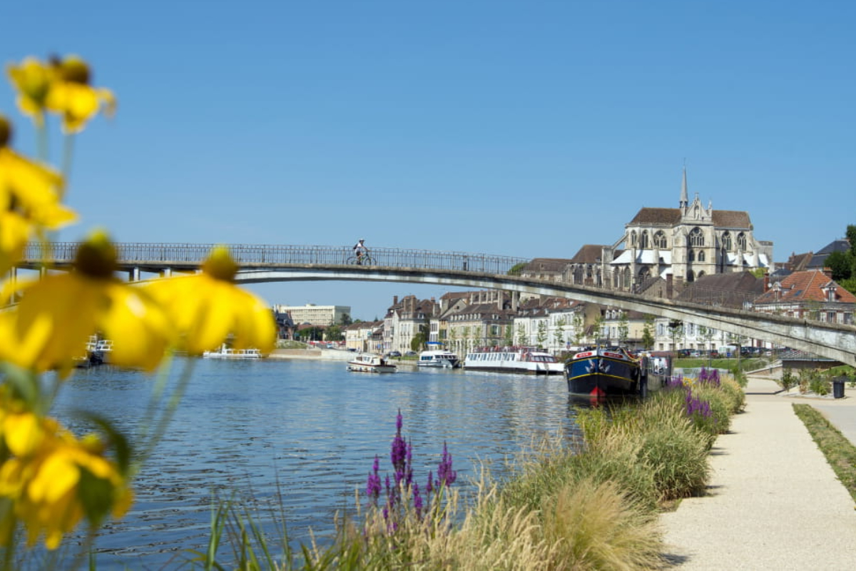 Rivers of Burgundy and Their Role in the Landscape